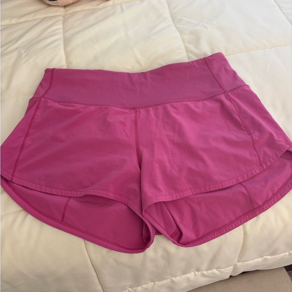 Lululemon high rise 2.5” inseam high rise shorts